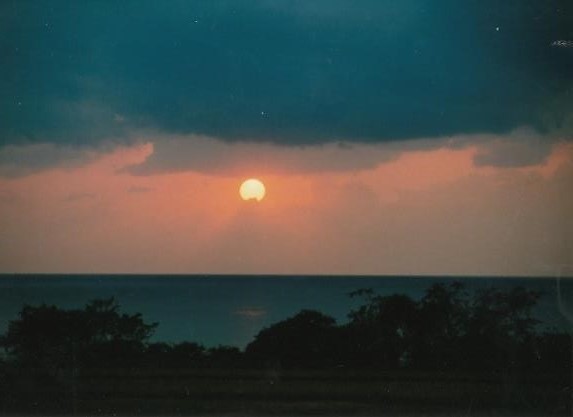 夕映えの館の夕日