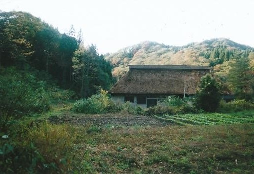 手這坂の茅葺き屋２