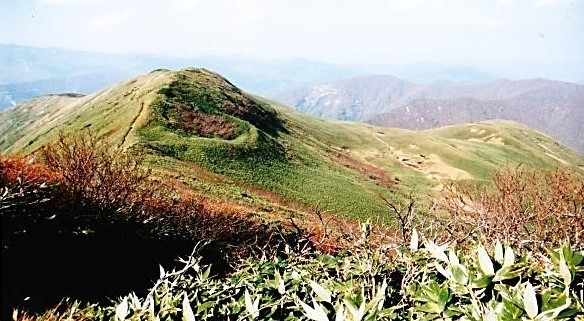 山頂～松手山③