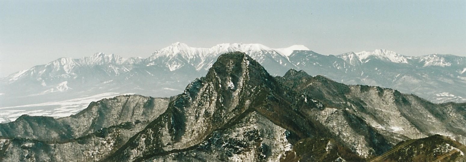 天狗山を前衛に八ヶ岳連峰