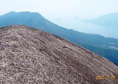 便石山～尾鷲湾を望む